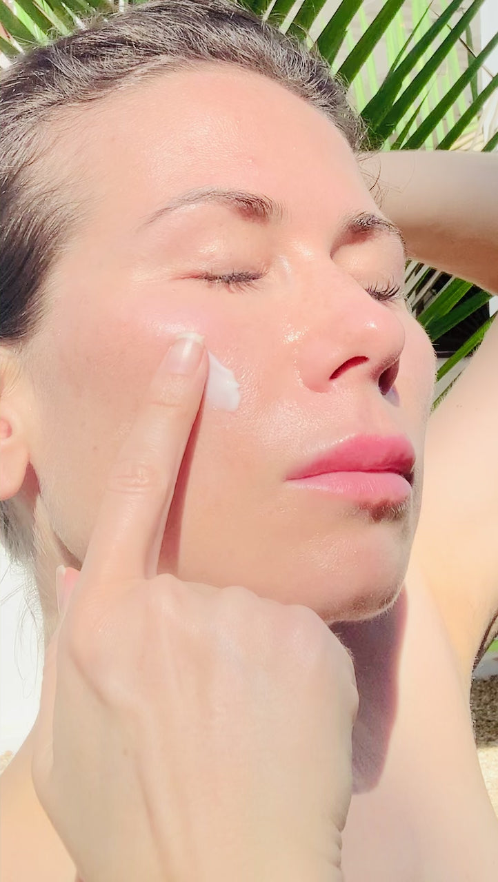 Collagen &amp; Peptide Night Cream promo video